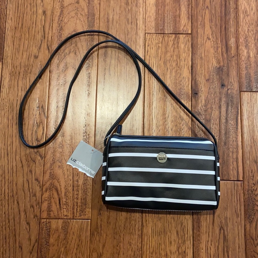 Liz Claiborne Larve Crossbody